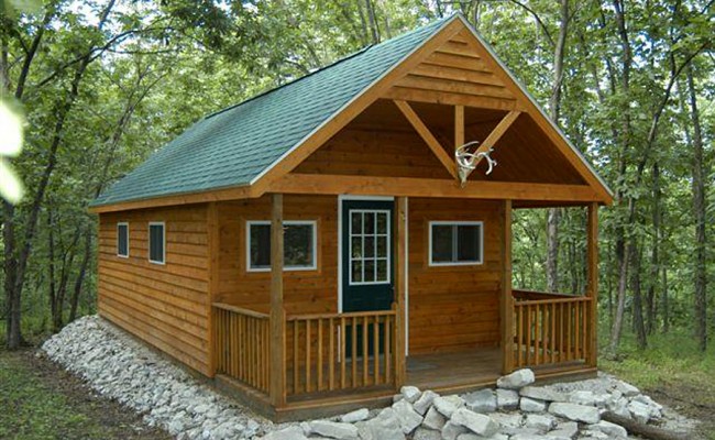 14×24-cabin-loft-porch-cedar-siding